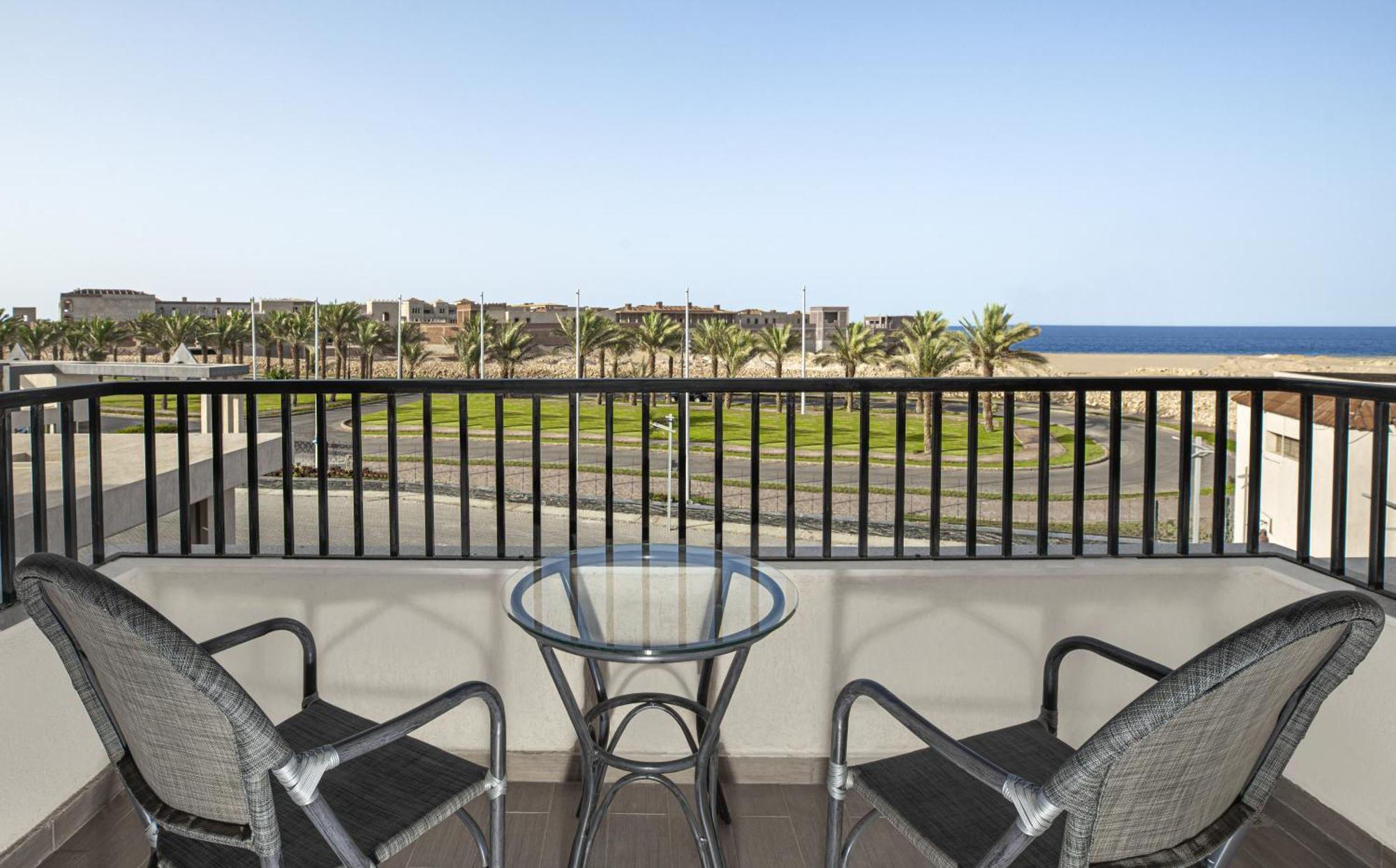 Complex The V Luxury Sahl Hasheesh